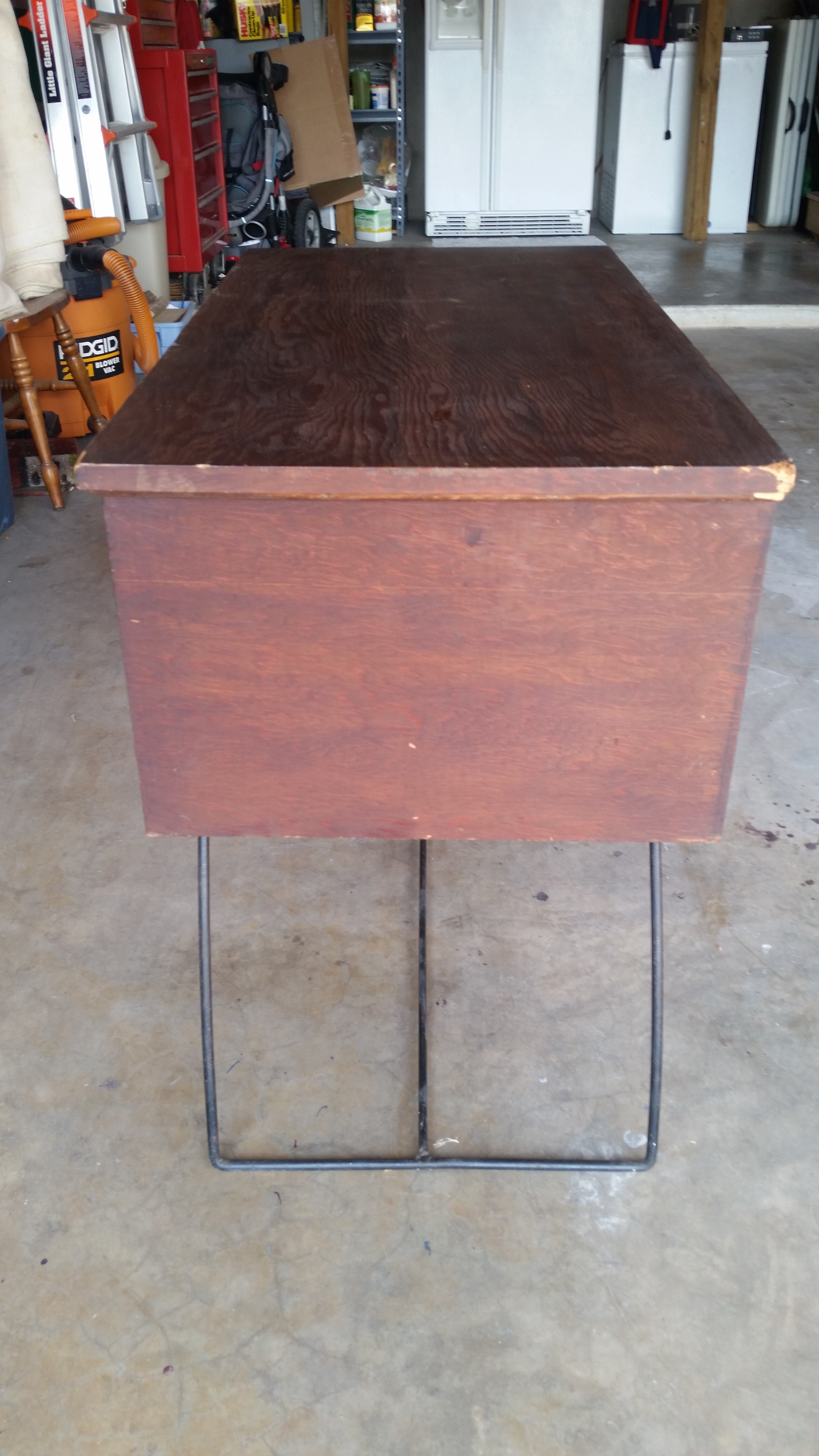 Right side - top view