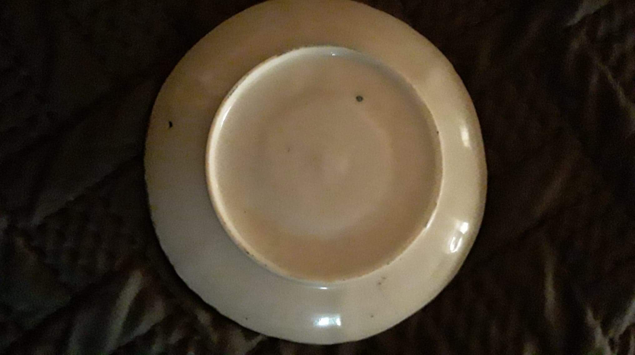 Saucer bottom Antiques Board