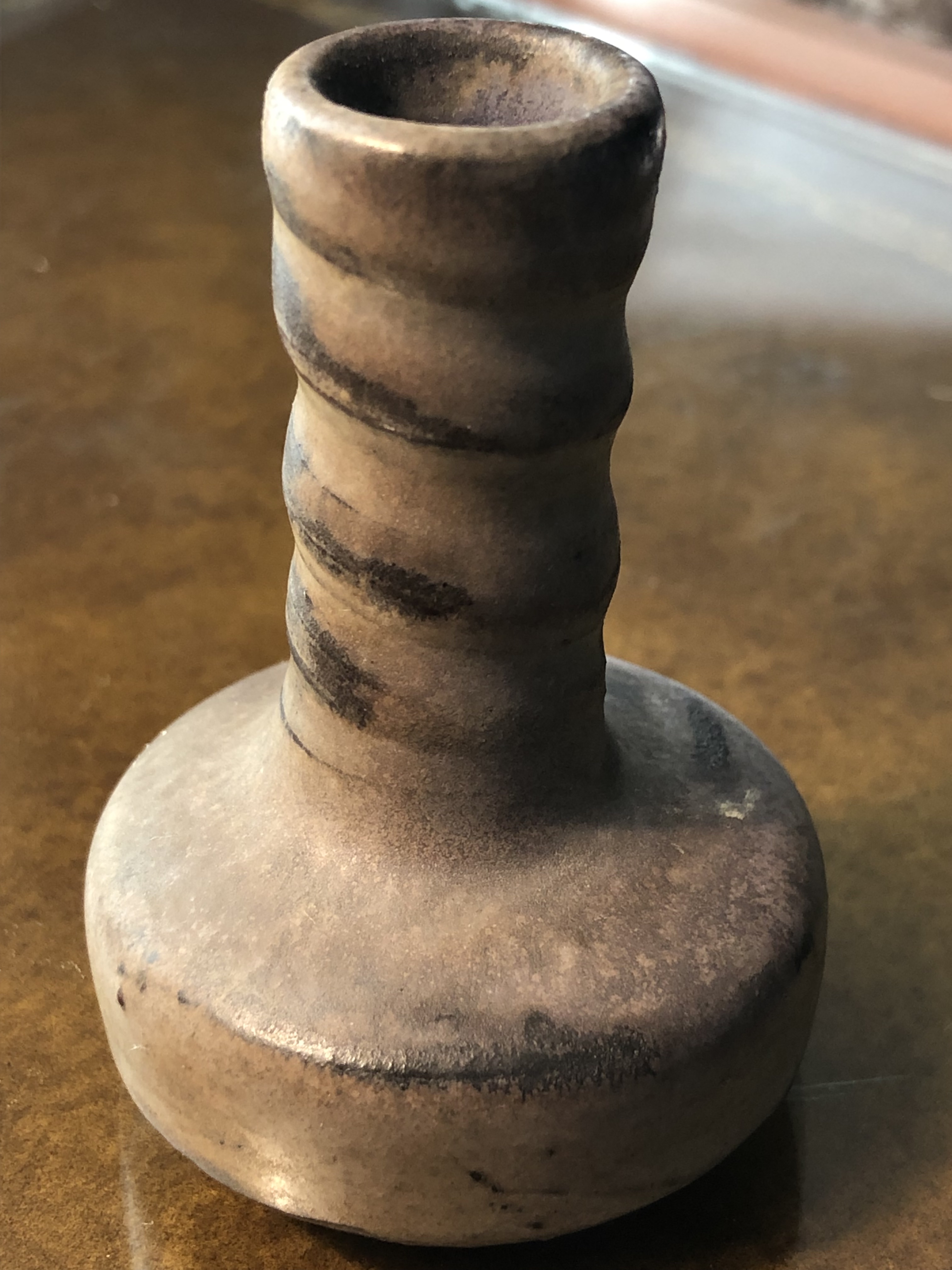 small bud pottery vases
