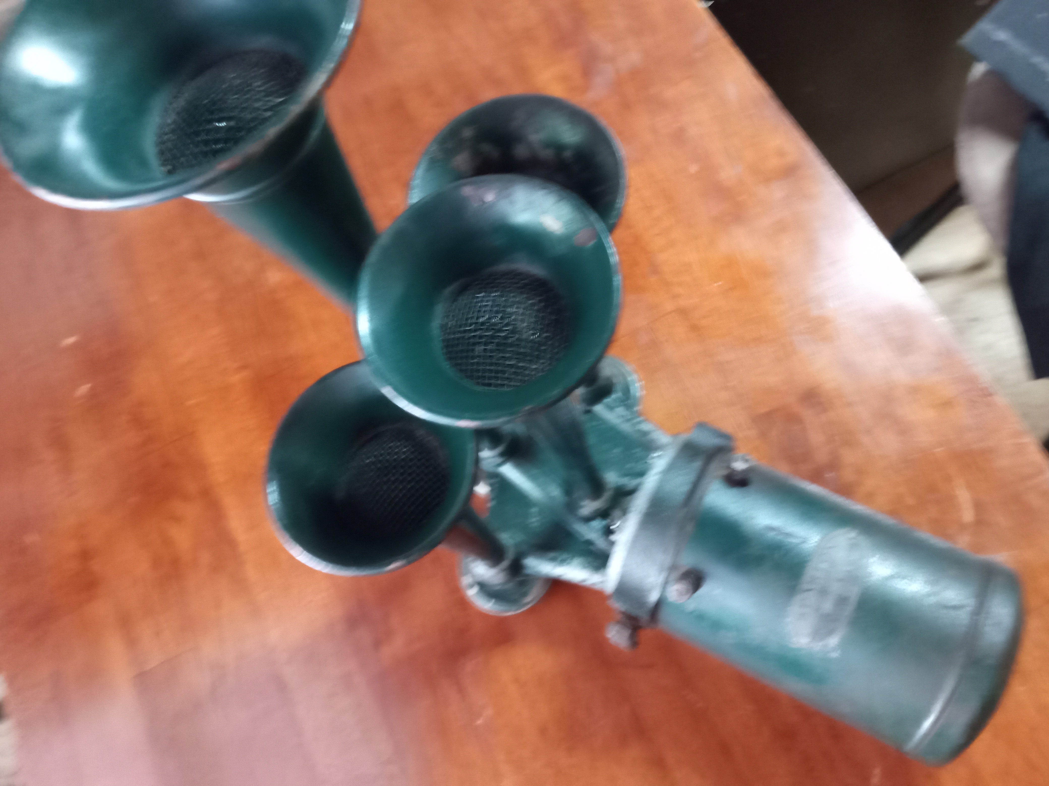Sparton car horn