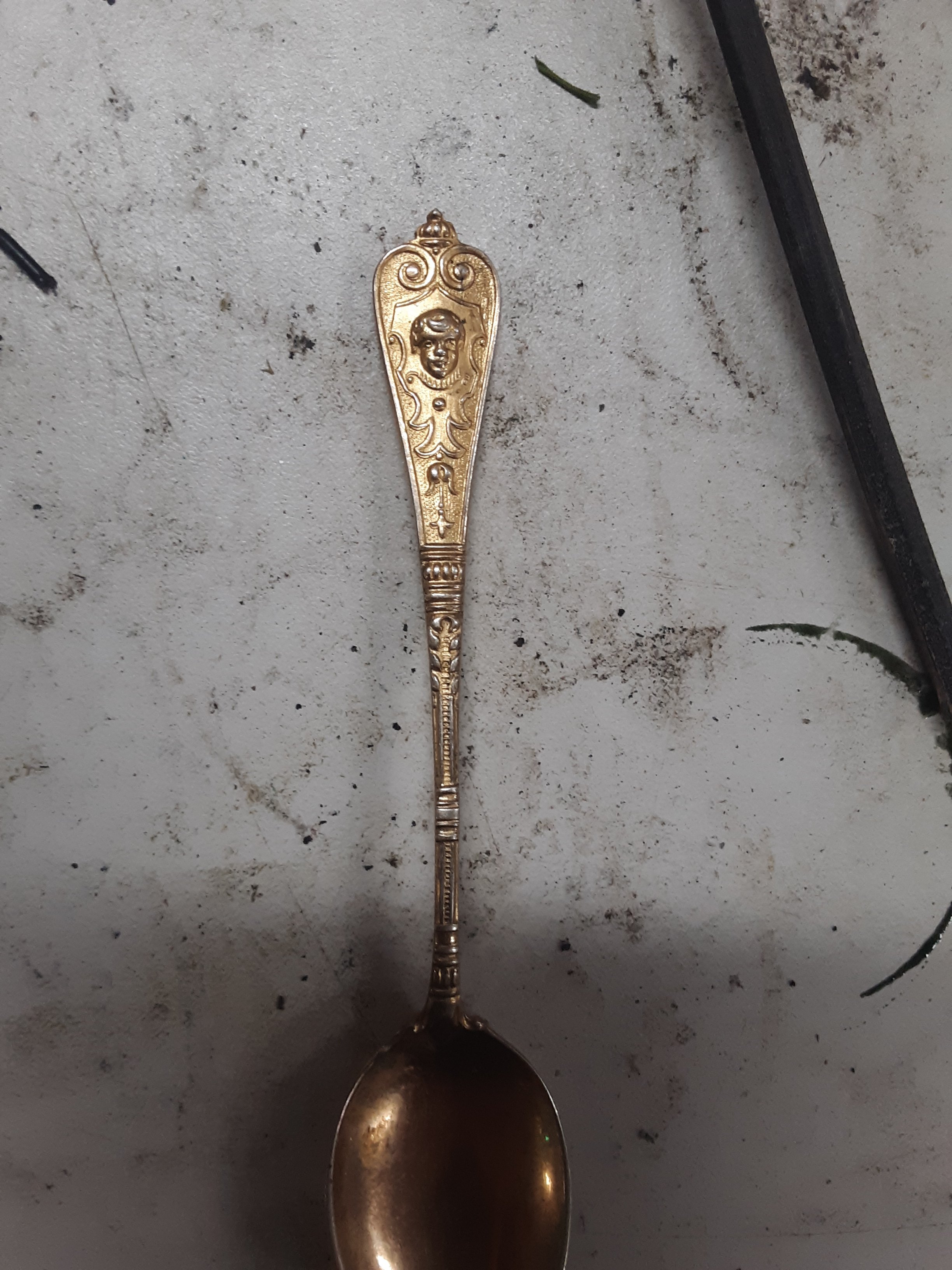 Spoon I'm trying to identify Antiques Board
