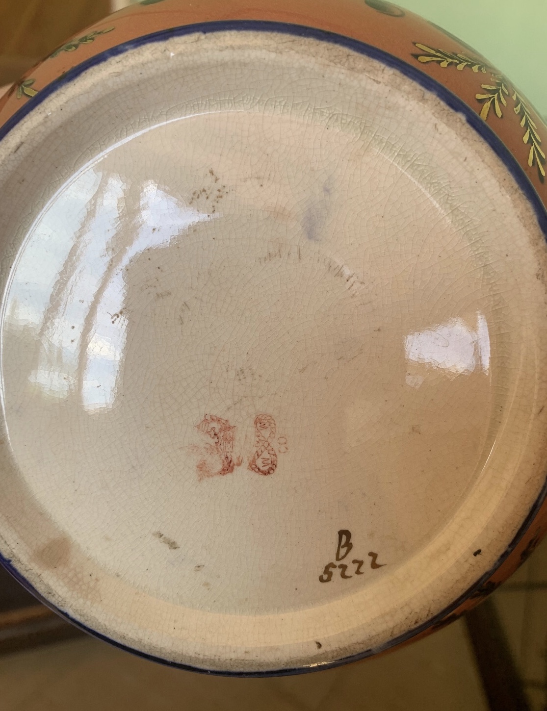 This is the makers mark< any idea of age or value