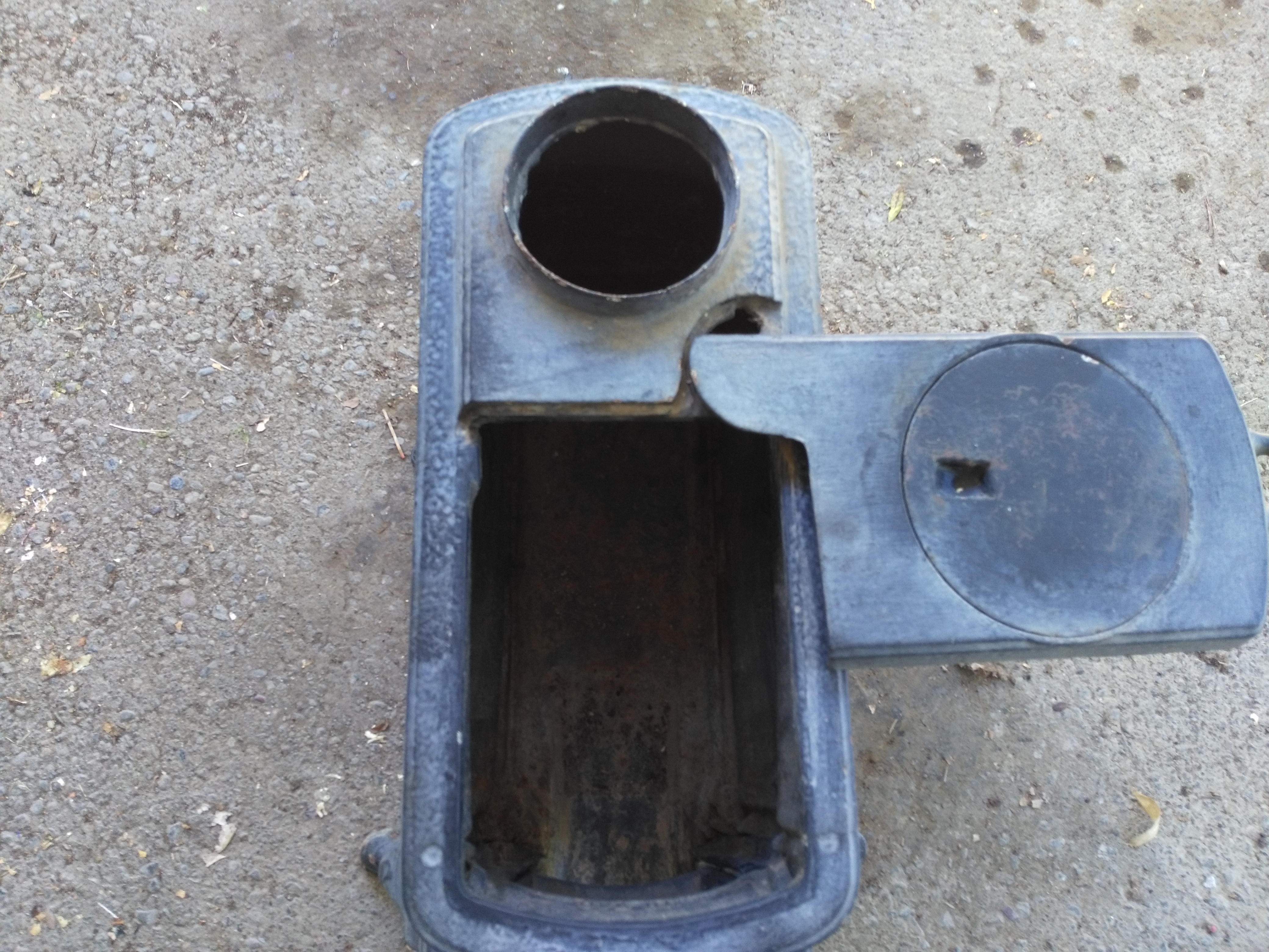 Top with swiveled lid