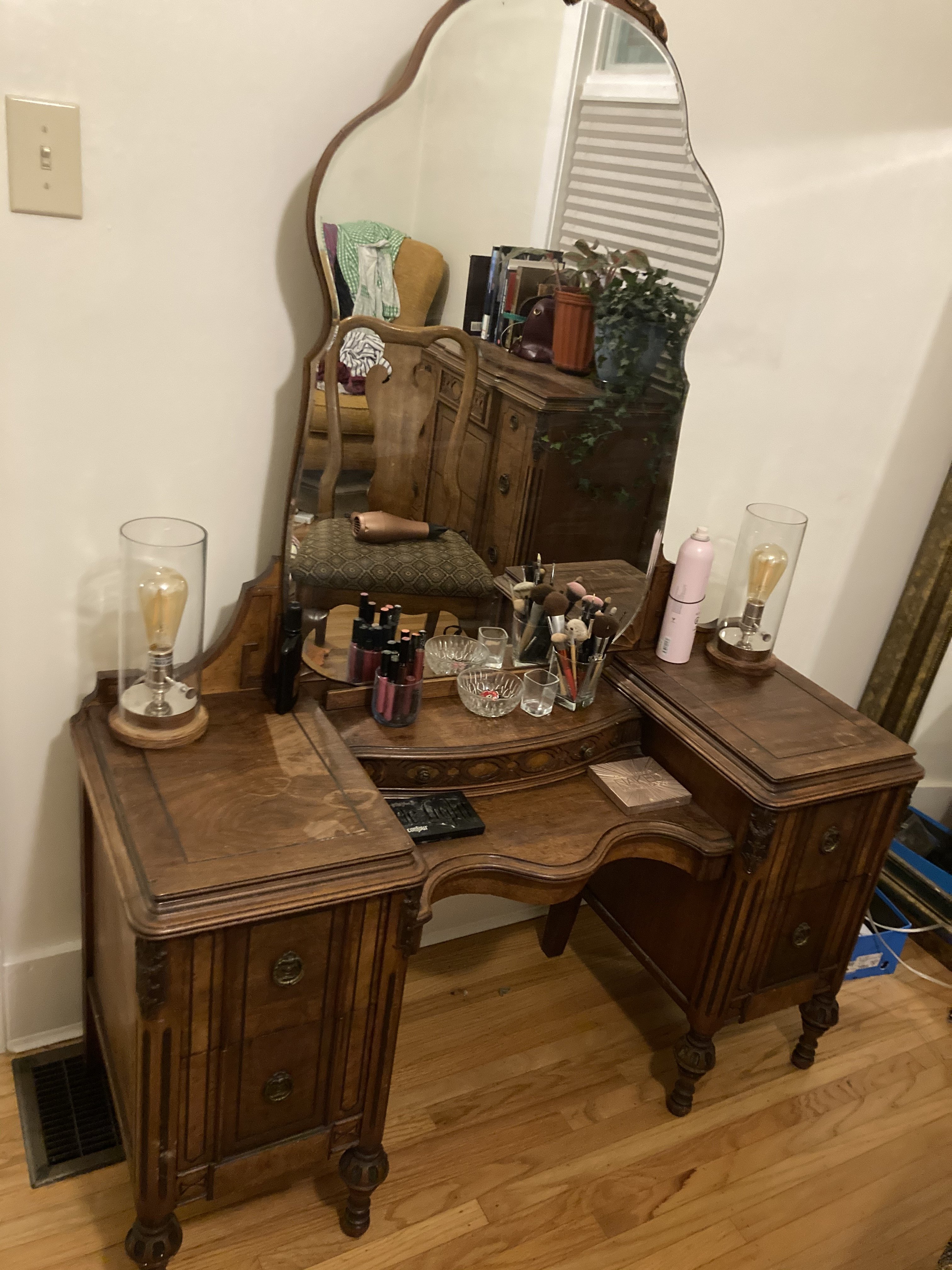 Vanity
