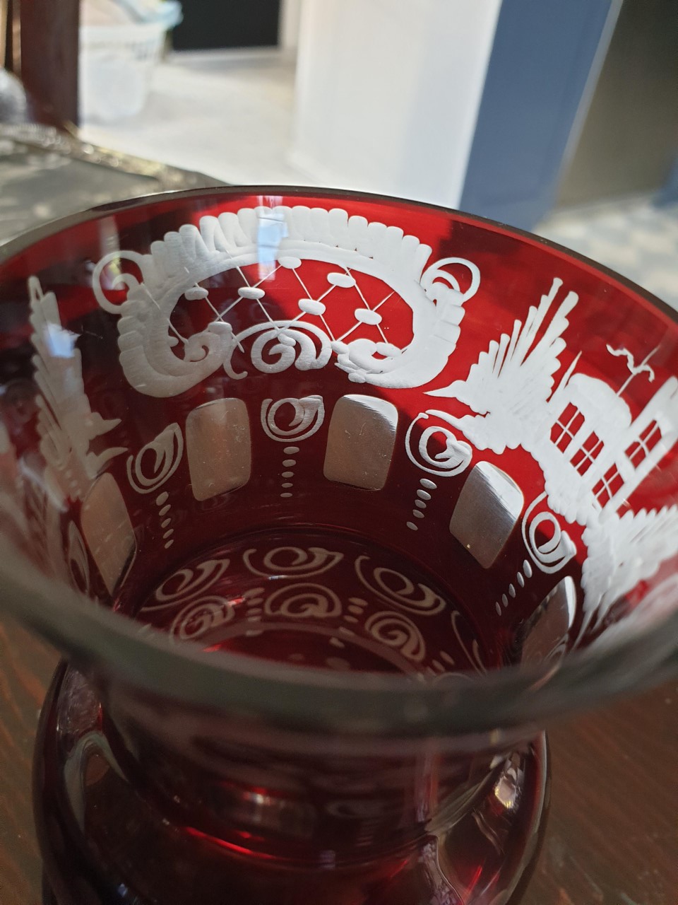 Vase 1