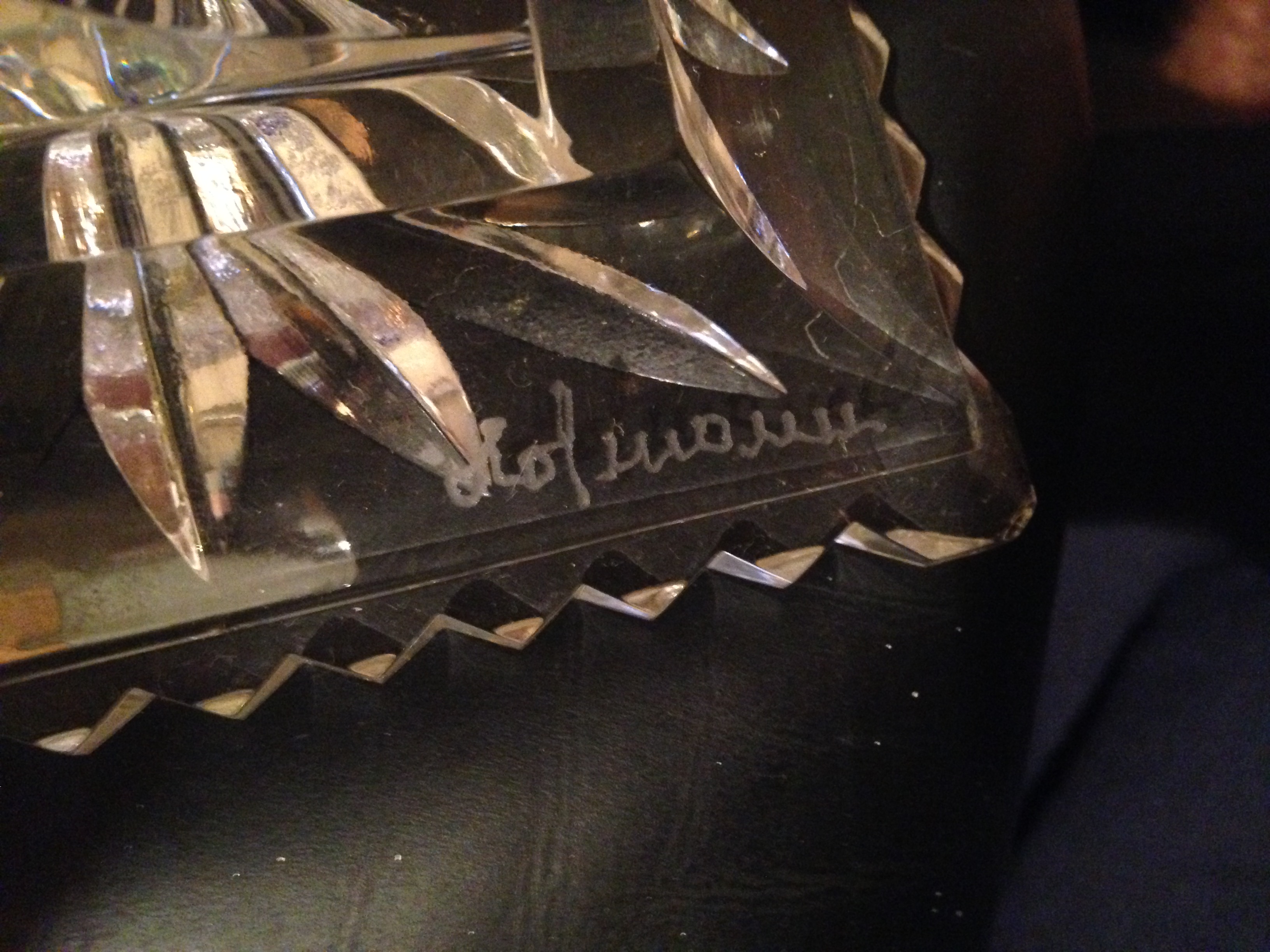 vase sig1