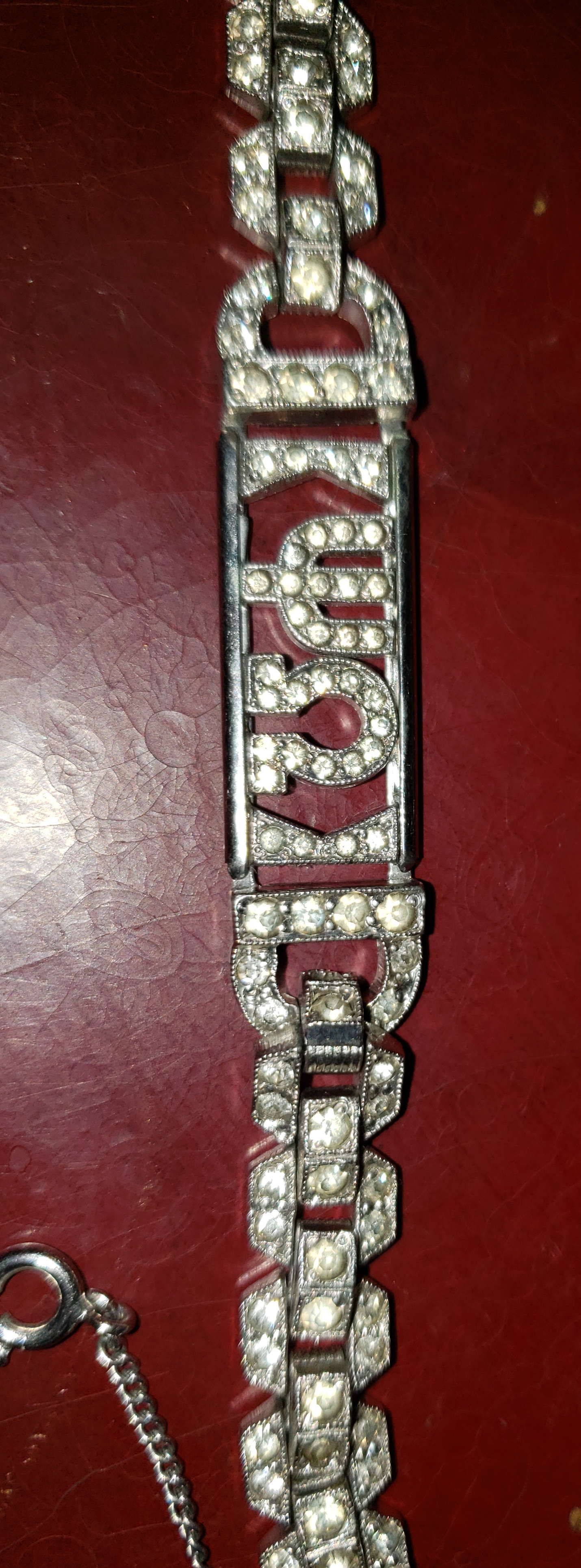 VTG Bracelet 1