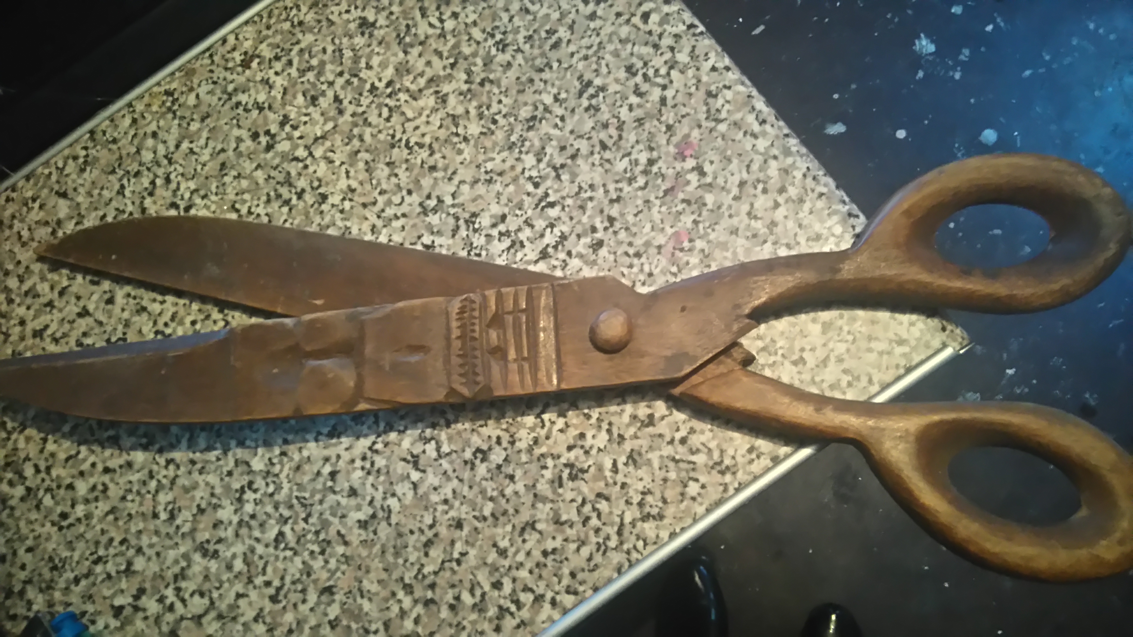 Wooden scissors