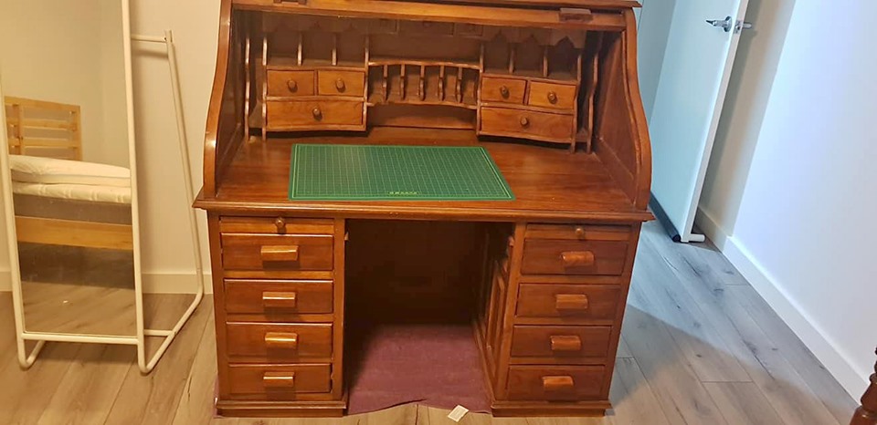 writing desk