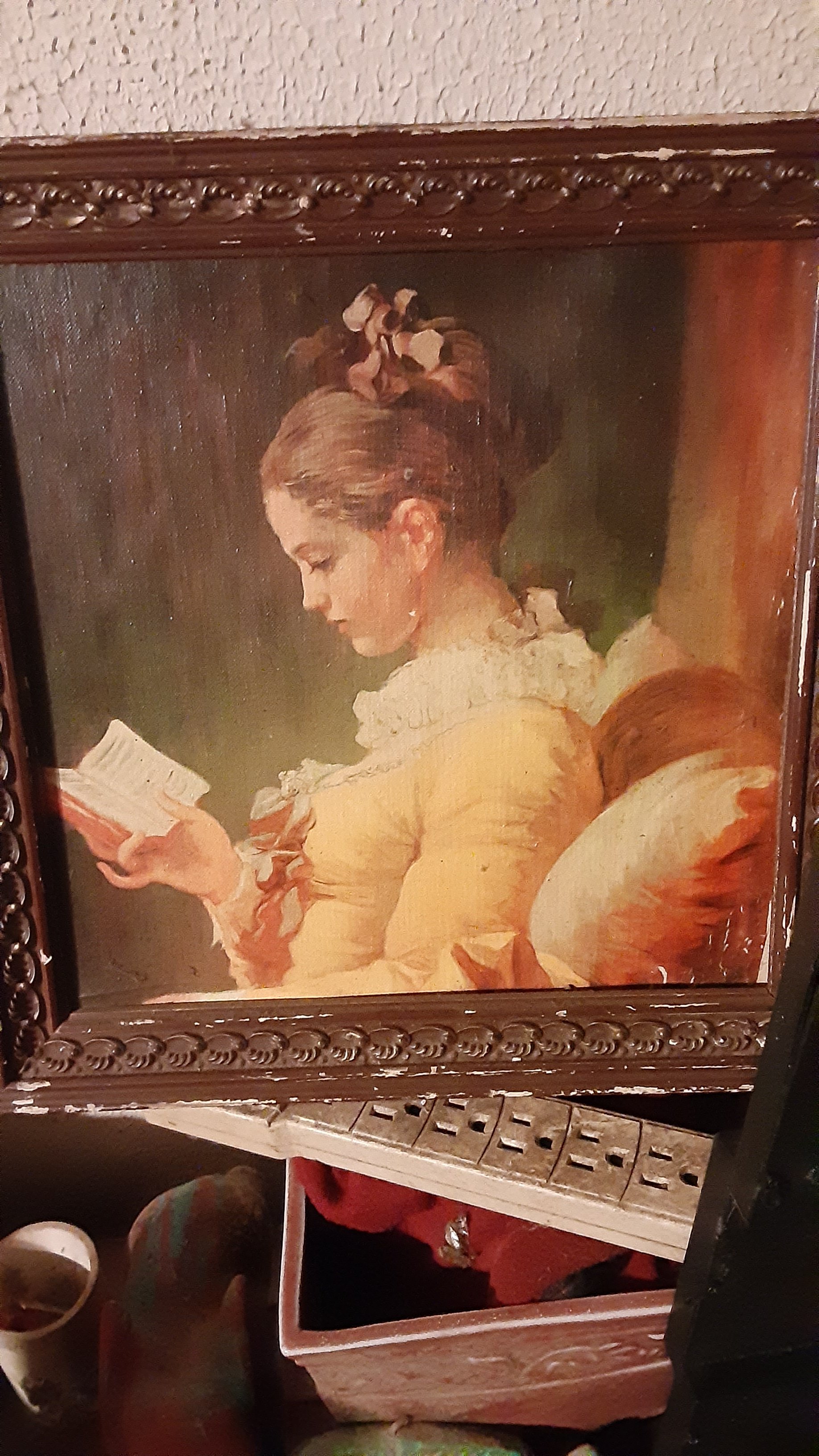 Young girl reading