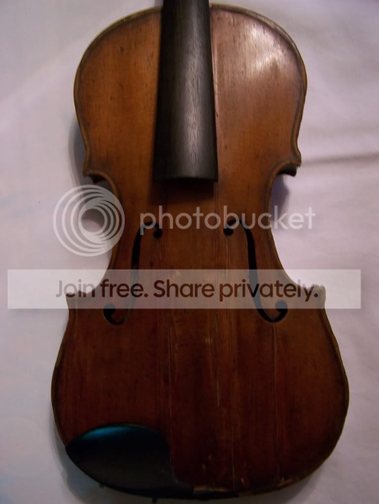 An old Violin, is it worth anything to you? Antiques Board